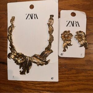 ✨ ZARA Gold Floral Statement Necklace & Earrings Set ✨